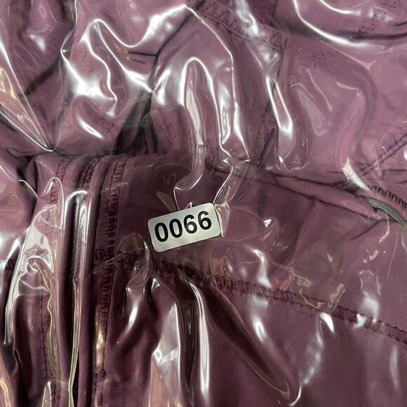 Lululemon Cant Stop Jacket Size 8 Womens Purple Full Zip Hyper Stripe Mock Neck - Picture 12 of 12